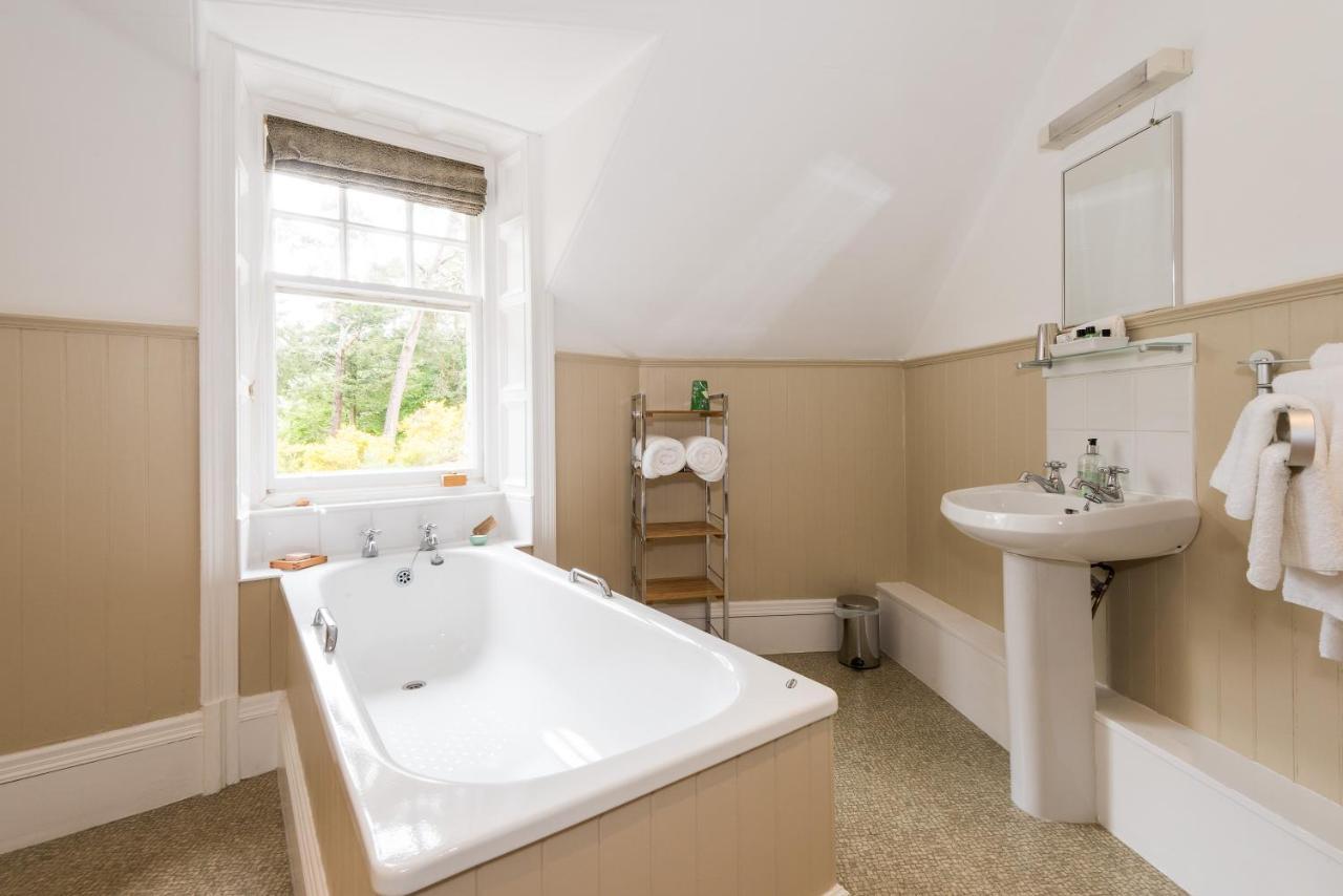 Coig Na Shee Guest House Newtonmore Bagian luar foto